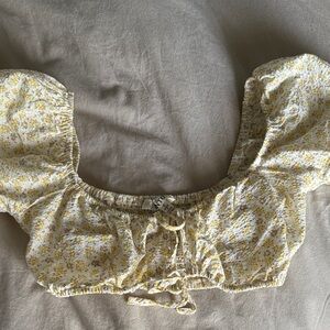 Floral Puff Sleeve Crop Top